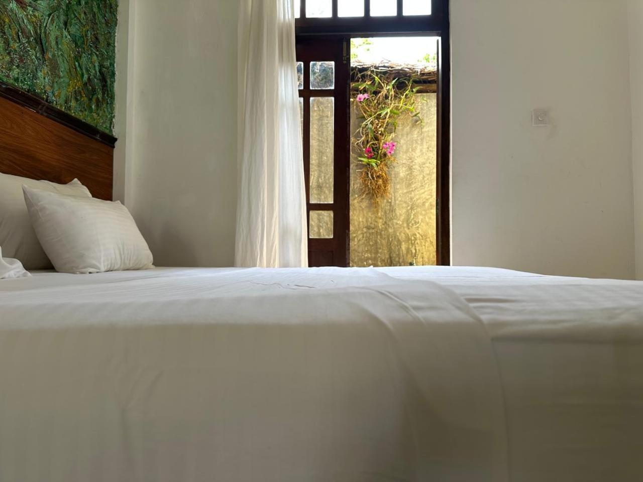 Amour At Turtle Beach Tangalle Exterior photo